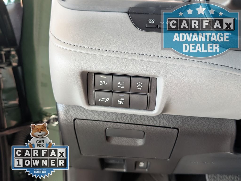 Used 2025 Green Toyota Platinum image 15