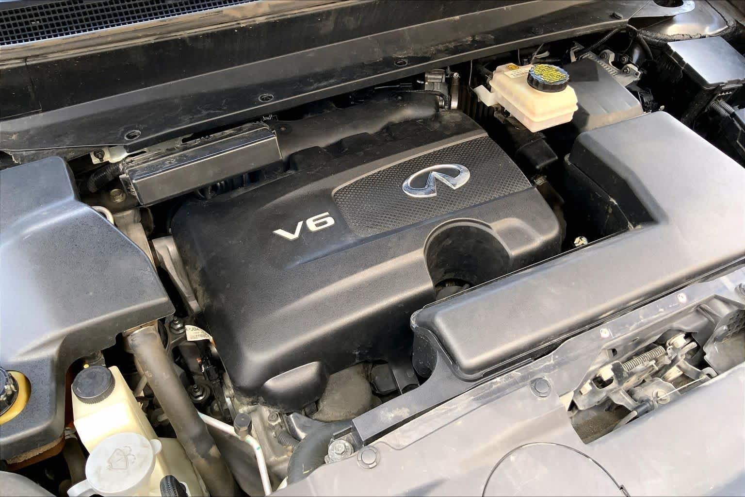 Used 2018 Graphite Shadow INFINITI  image 33