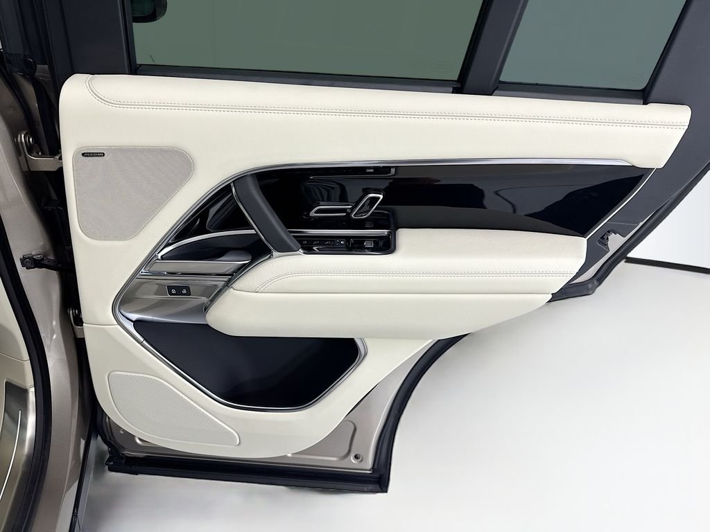 New 2026 Batumi Gold Land Rover SE image 26