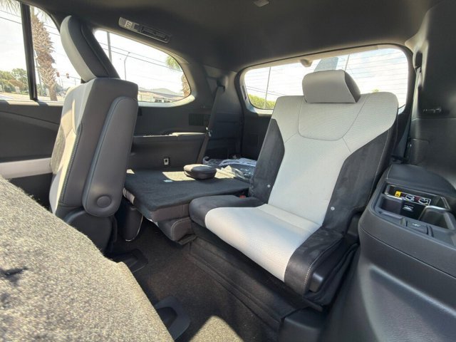New 2026 Wind Chill Pearl Lexus F SPORT PERFORMANCE LUXURY AWD image 27
