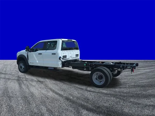 2025 Ford F-450 Super Duty Chassis Cab XL - Photo 6