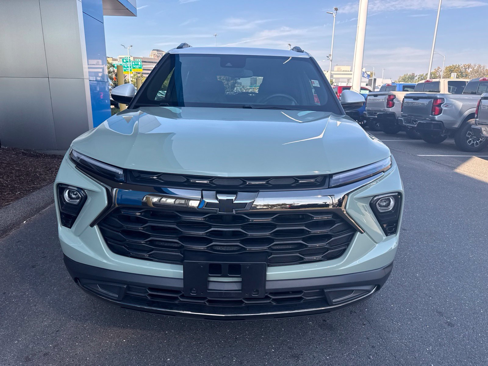 Used 2024 Cacti Green Chevrolet ACTIV image 3