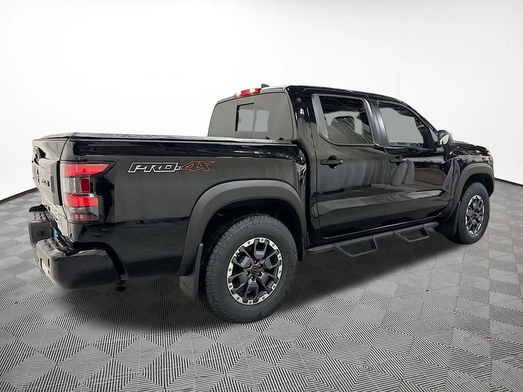 2026 Nissan Frontier PRO-4X - Photo 10