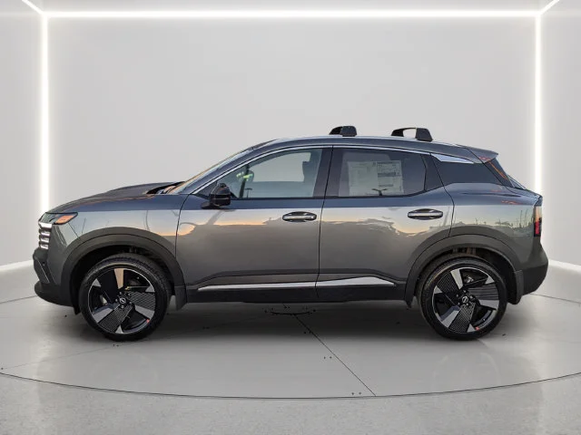 Certified Used 2026 Gray Nissan SR image 2