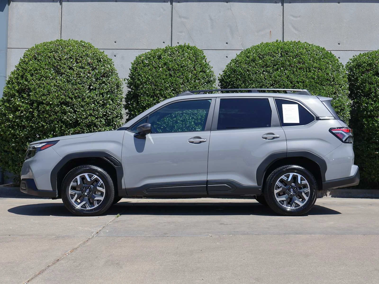 Certified Used 2026 River Rock Pearl Subaru Premium image 5