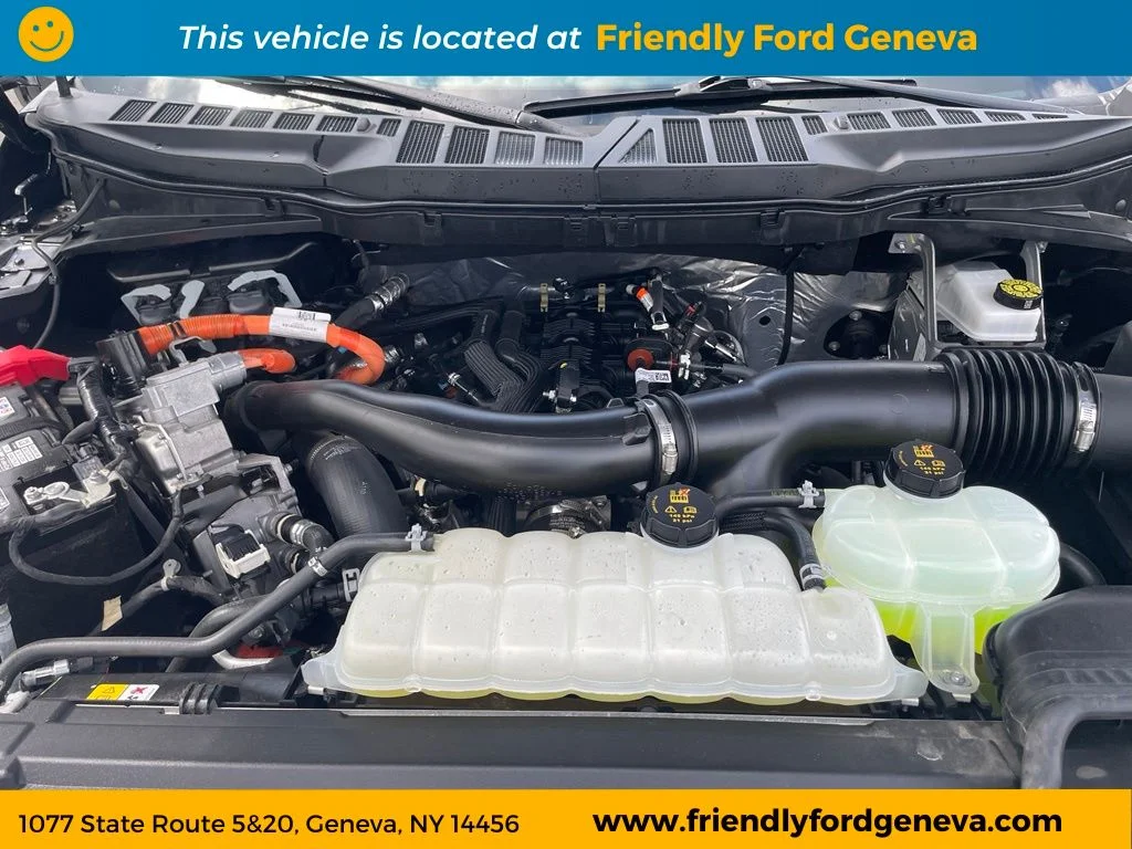 Used 2025 Blue Ford Lariat image 34