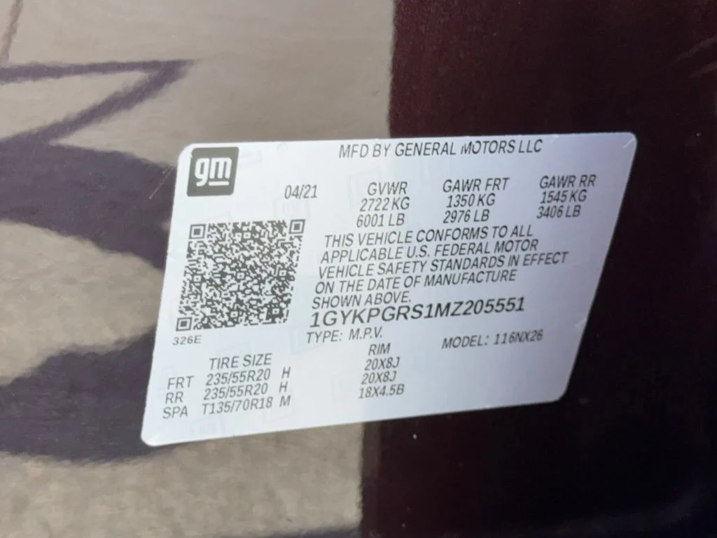 Used 2021 Red Cadillac Sport image 23