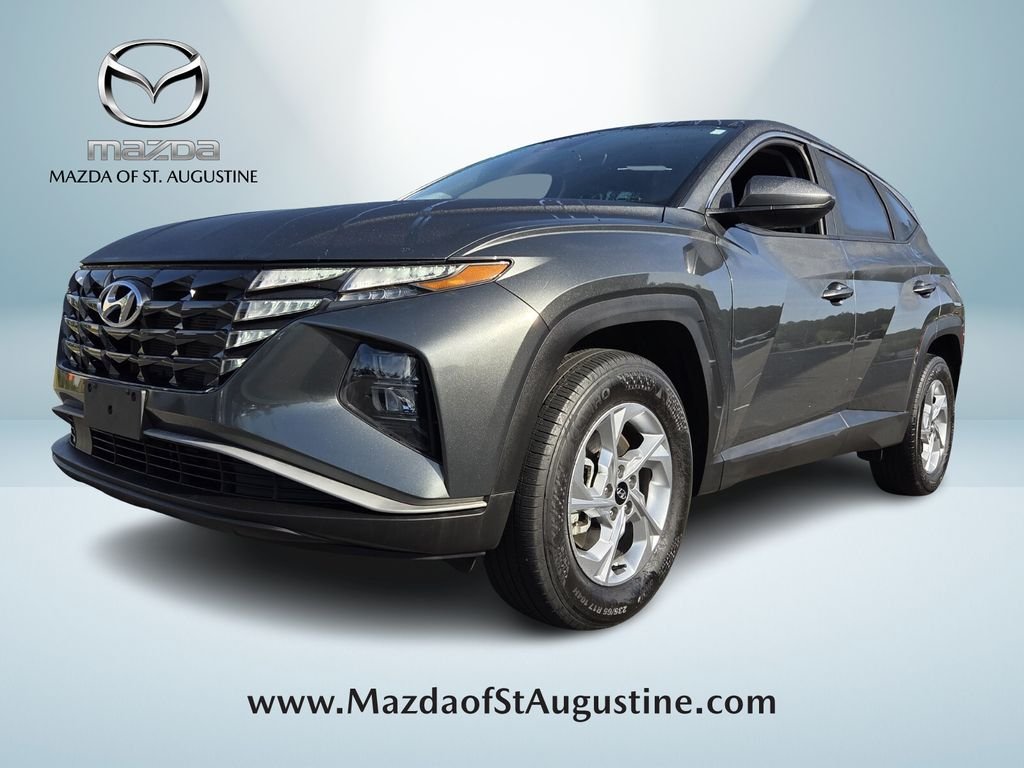Used 2023 Gray Hyundai SE image 1