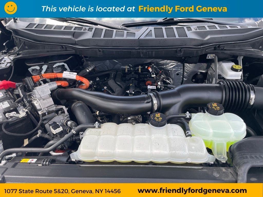 Used 2025 Blue Ford Lariat image 34