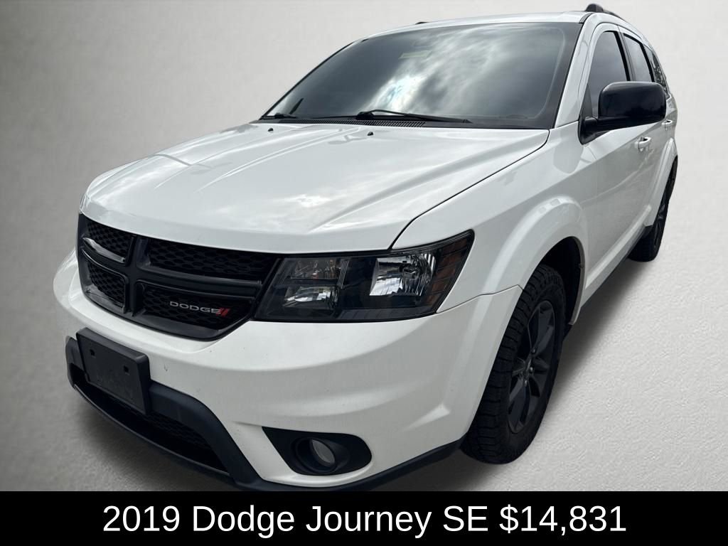 Used 2019 White Dodge SE image 7
