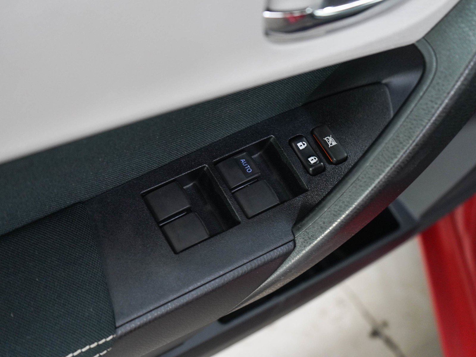 Used 2016 Barcelona Red Metallic Toyota LE image 18