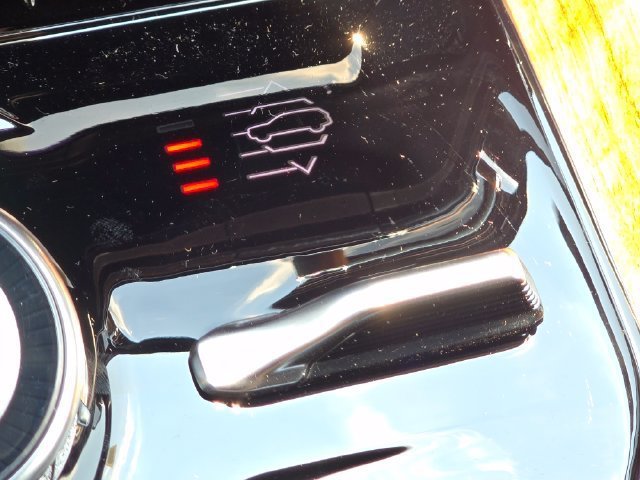 New 2026 Silver-Zynith Exterior Paint Jeep Summit Reserve image 27