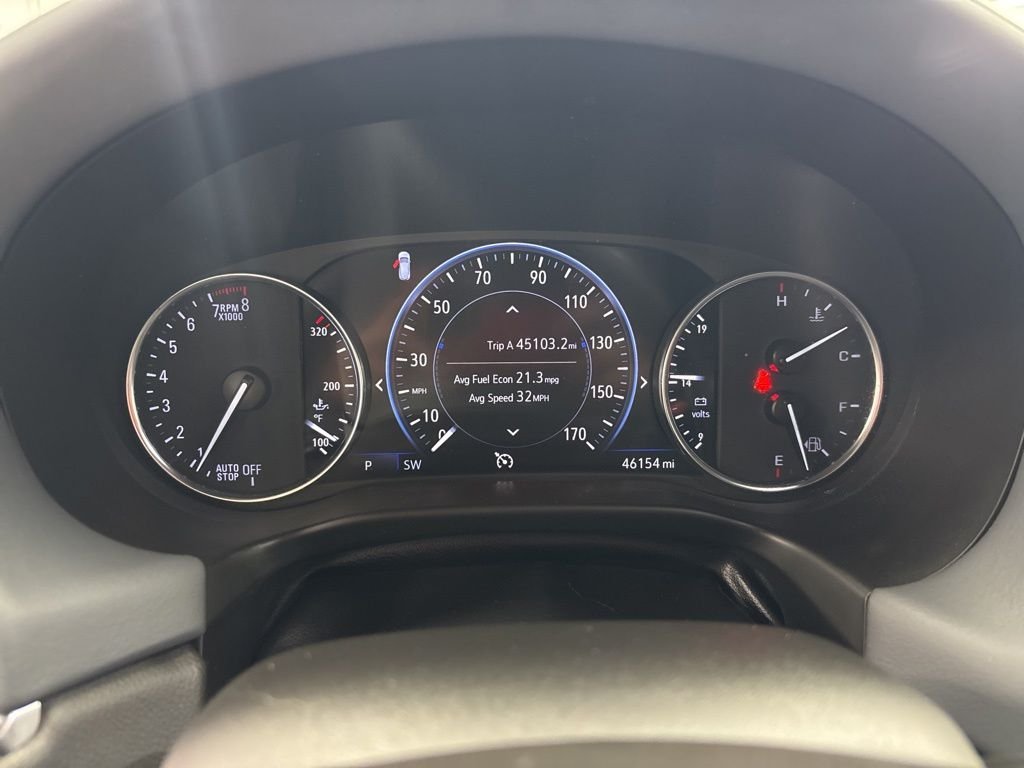 Used 2024 White Buick Premium Group image 23