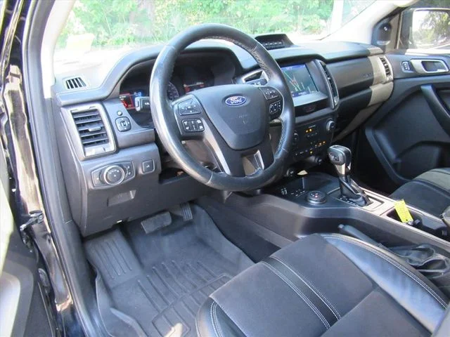 Used 2022 Black Ford Lariat image 20
