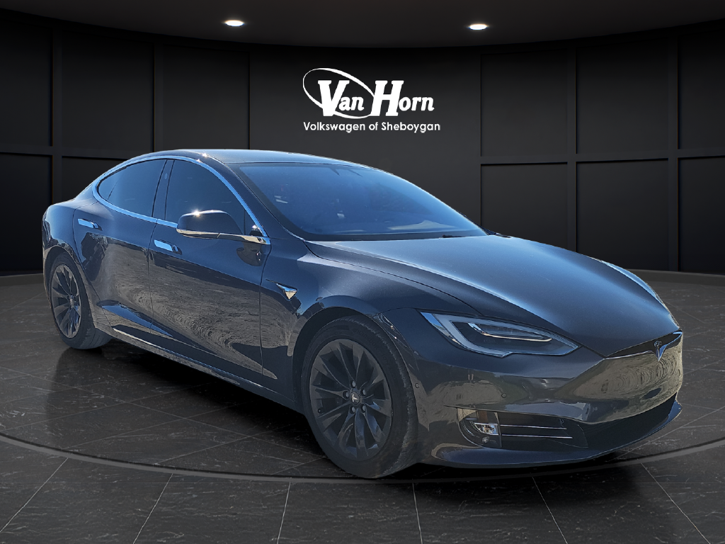 2020 Tesla Model S Long Range