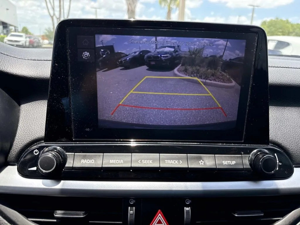 Used 2022 Gray Kia LXS image 29