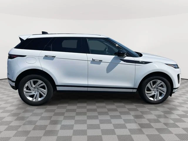 Used 2024 White Land Rover S image 5