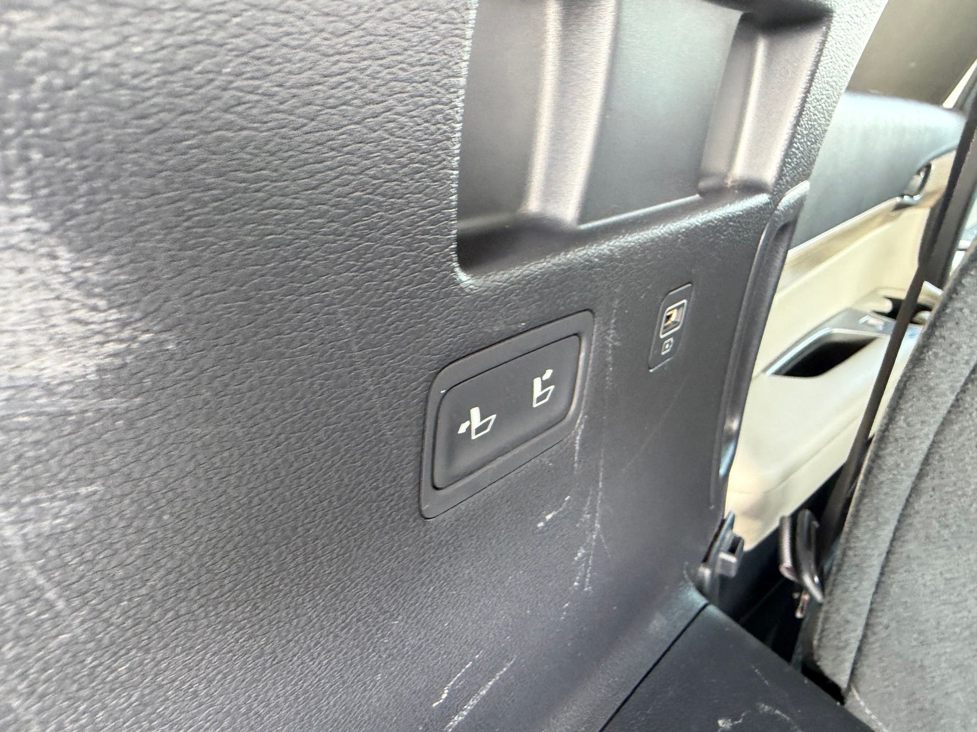 Used 2021 White Hyundai SEL image 43