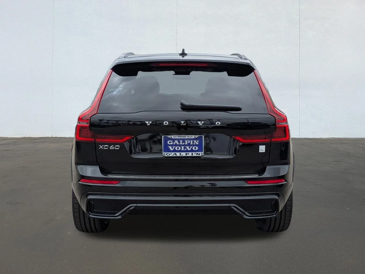 New 2026 Onyx Black Volvo Polestar Engineered image 5