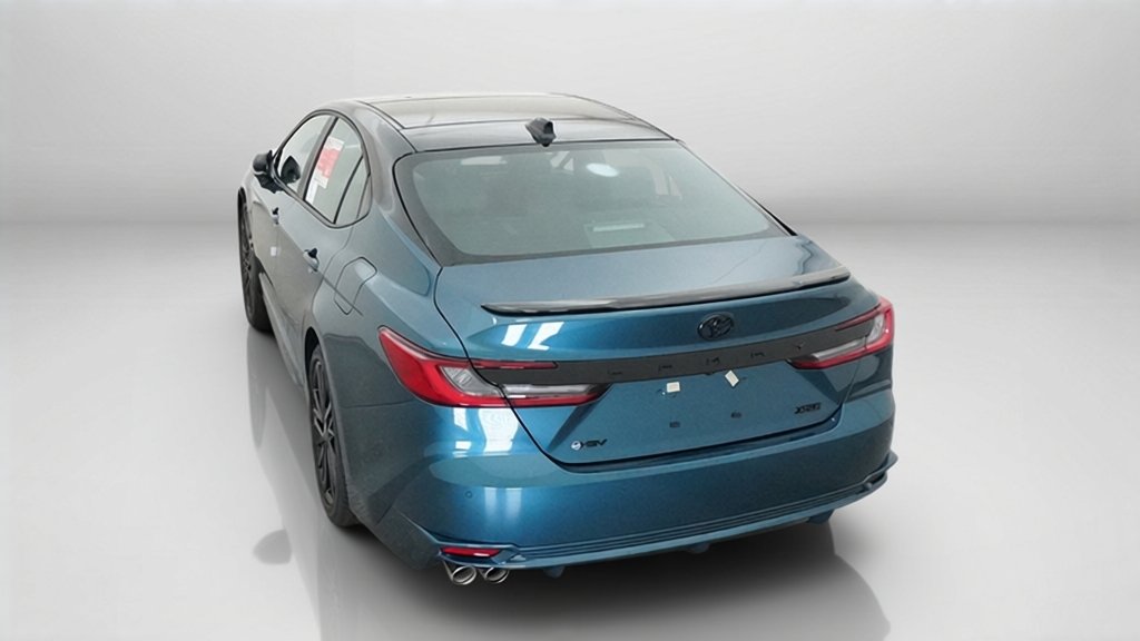 New 2026 Ocean Gem with Midnight Black Metallic roof Toyota XSE image 13