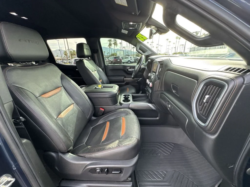 Used 2020 Blue GMC AT4 image 29