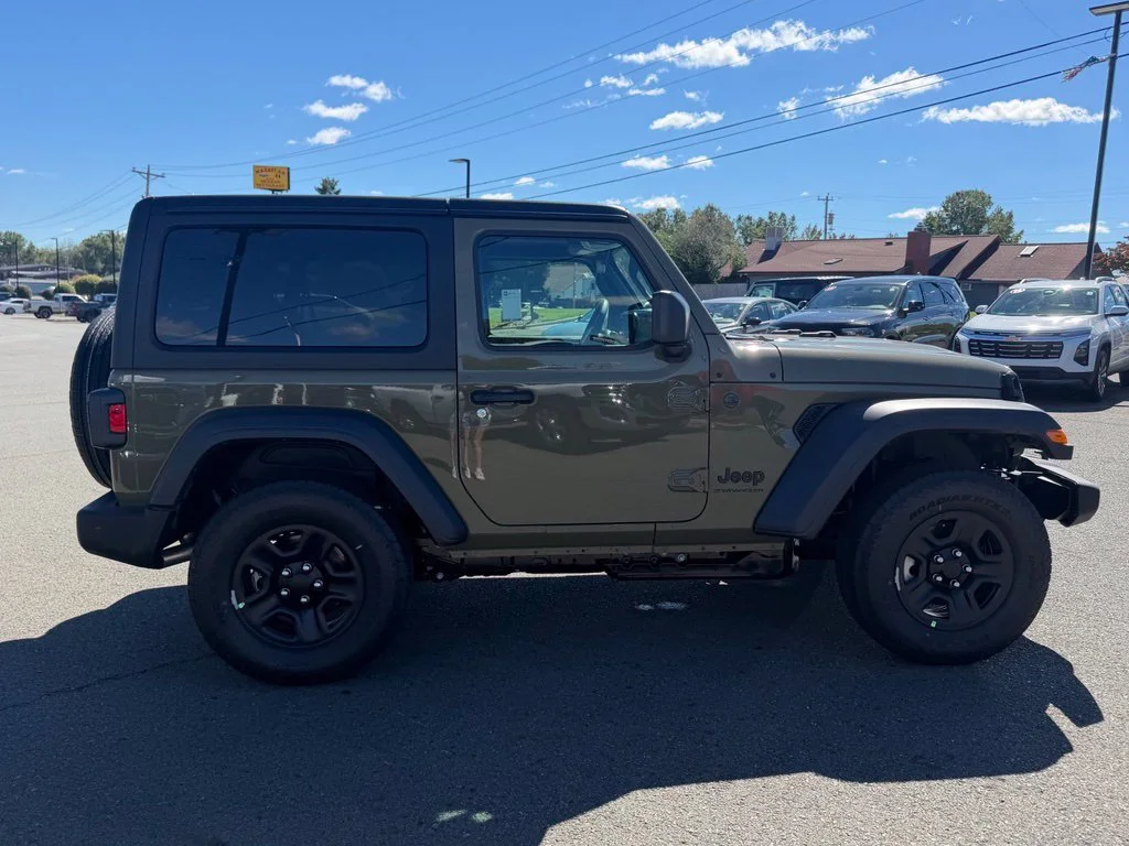 New 2027 Green Jeep Sport image 2