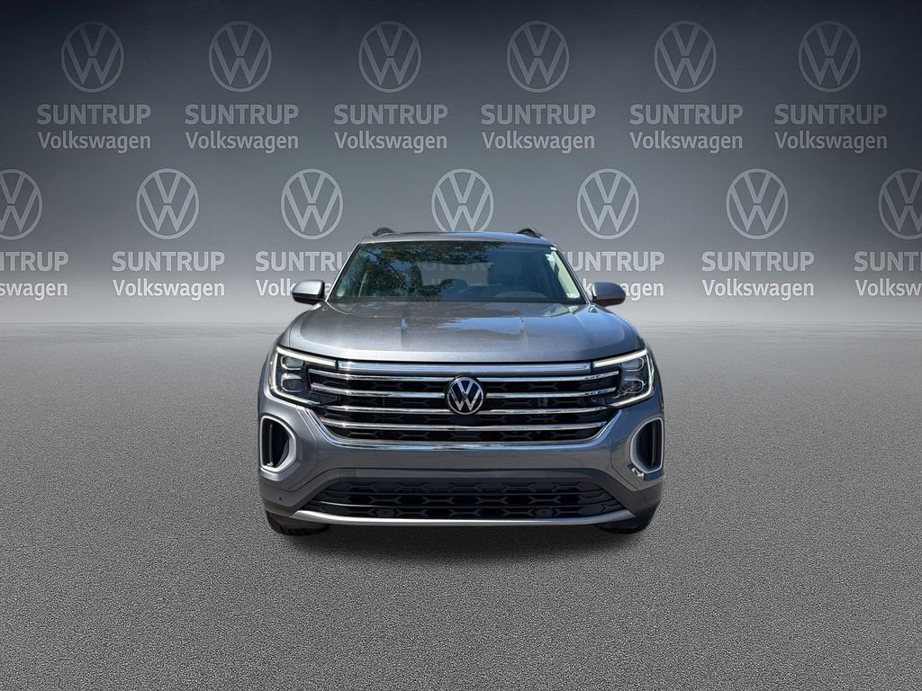Used 2024 Gray Volkswagen 2.0T SE w/Technology image 27