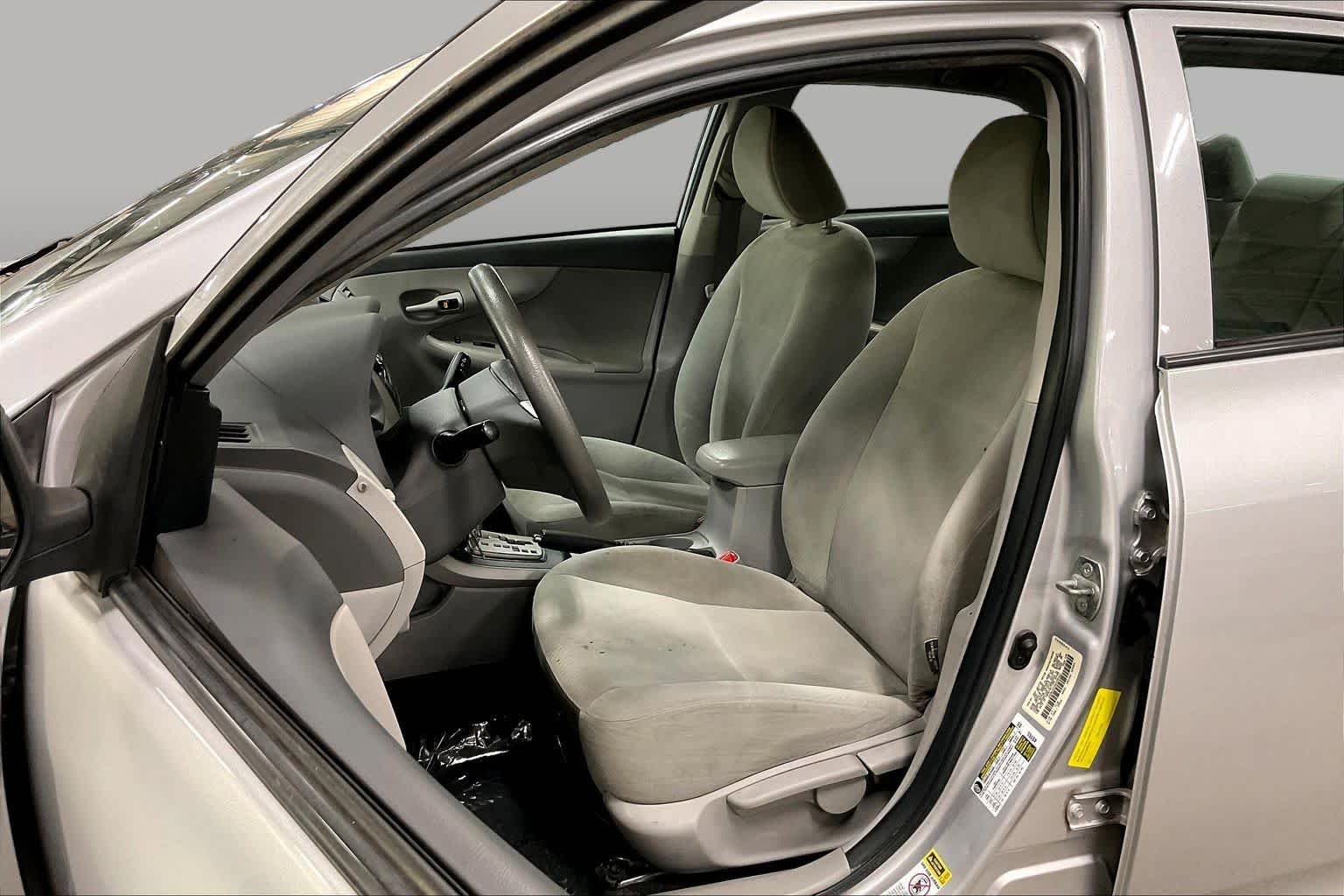 Used 2010 Classic Silver Metallic Toyota LE image 7
