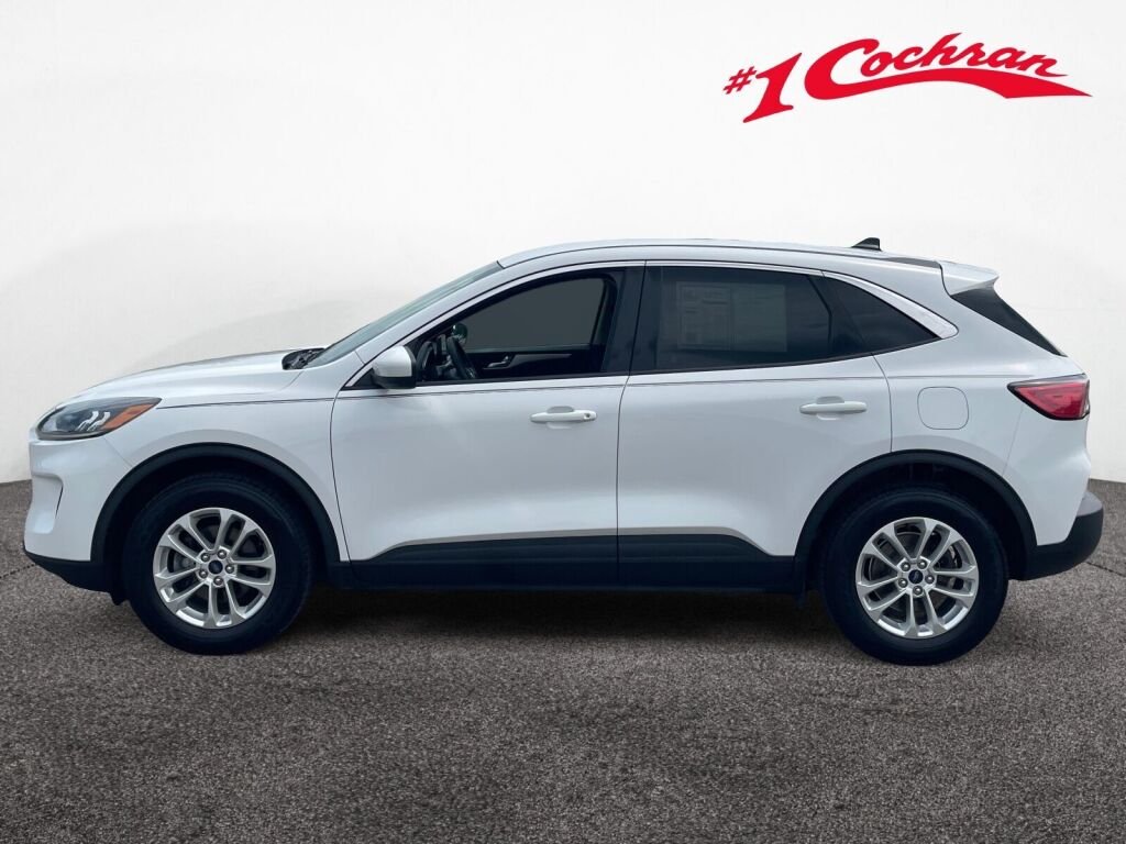 Used 2020 Oxford White Ford SE image 22