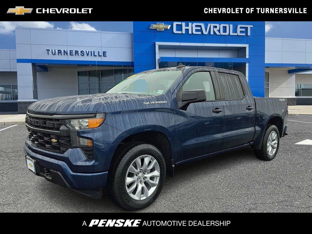 2022 Chevrolet Silverado 1500 Custom