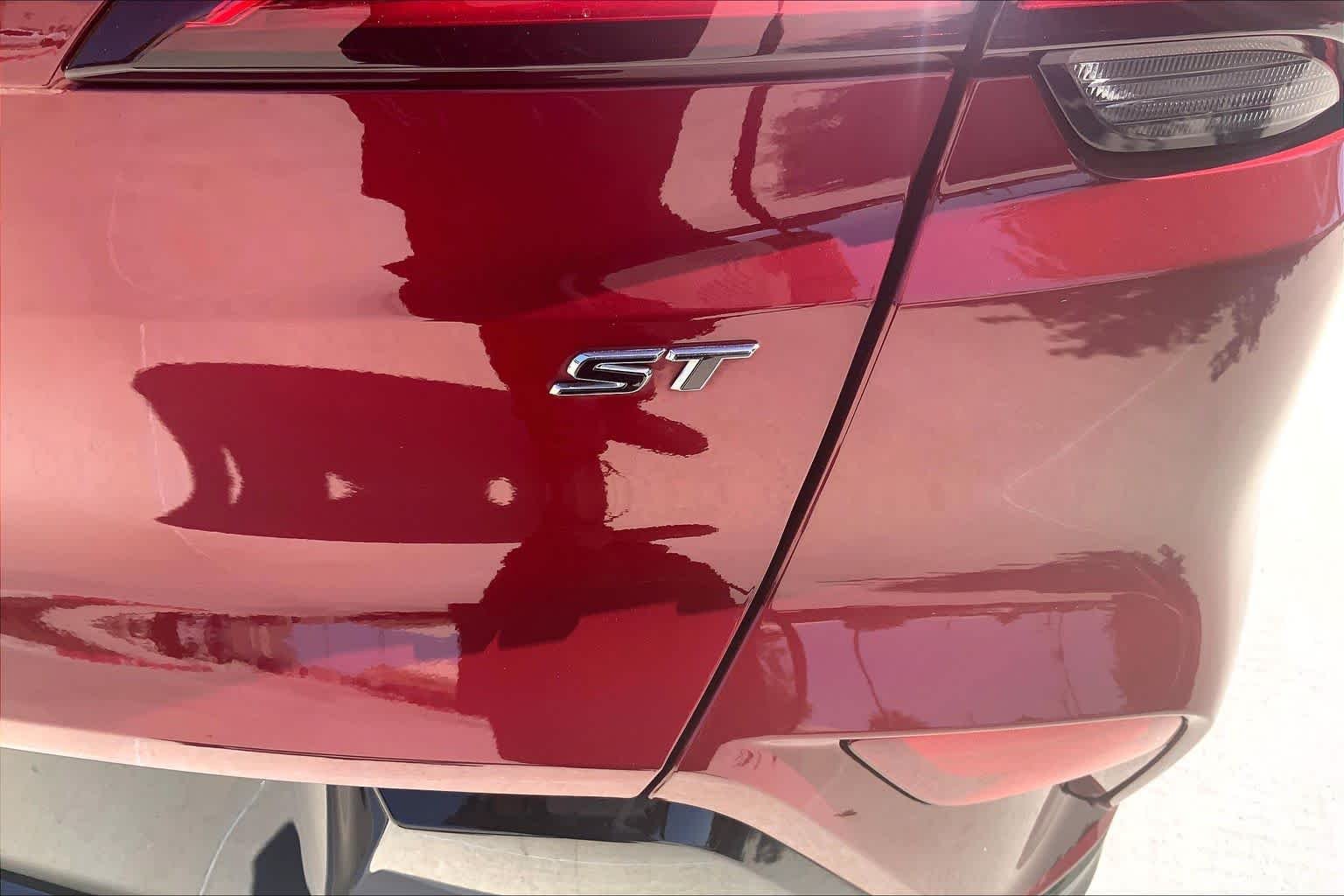 Used 2024 Cinnabar Metallic Buick Sport Touring image 10