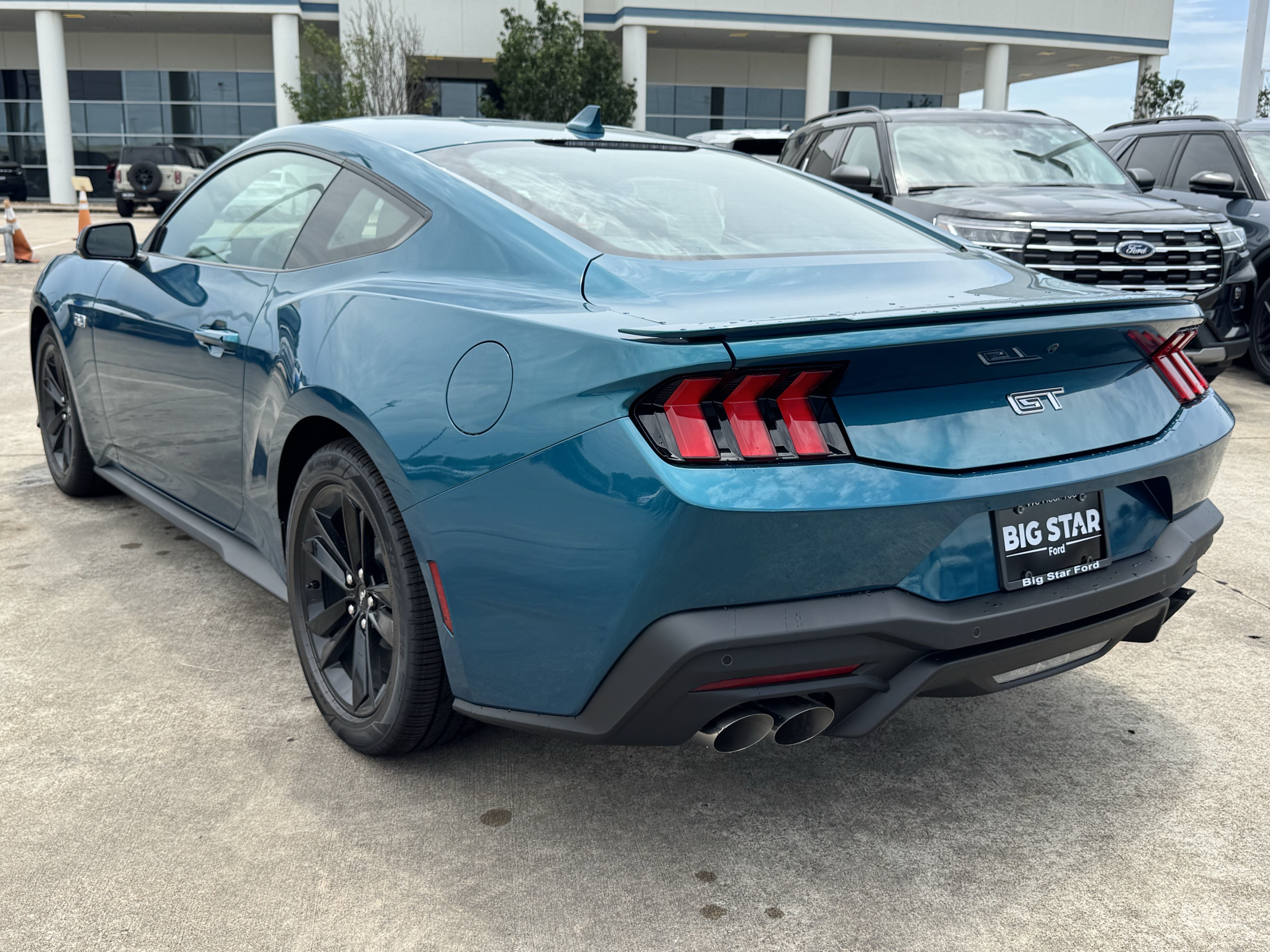 New 2026 Adriatic Blue Metallic Ford GT image 5