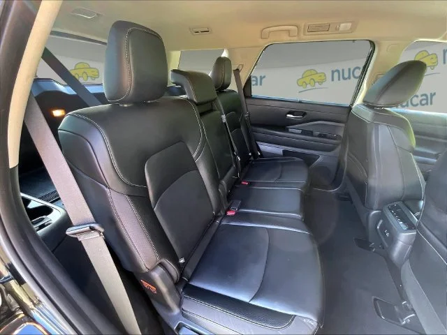 Used 2024 Super Black Nissan SL image 19