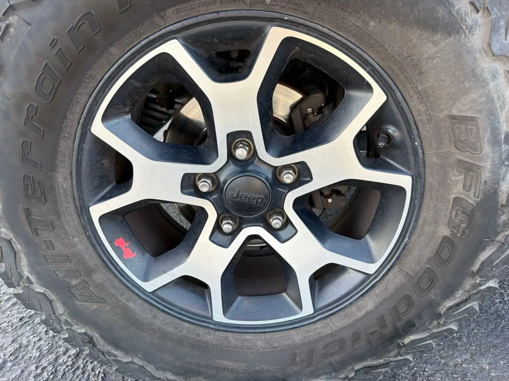 Used 2014 Black Clearcoat Jeep Unlimited Sport image 20