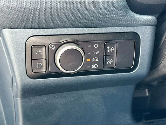 Used 2023 White Ford XLT image 10