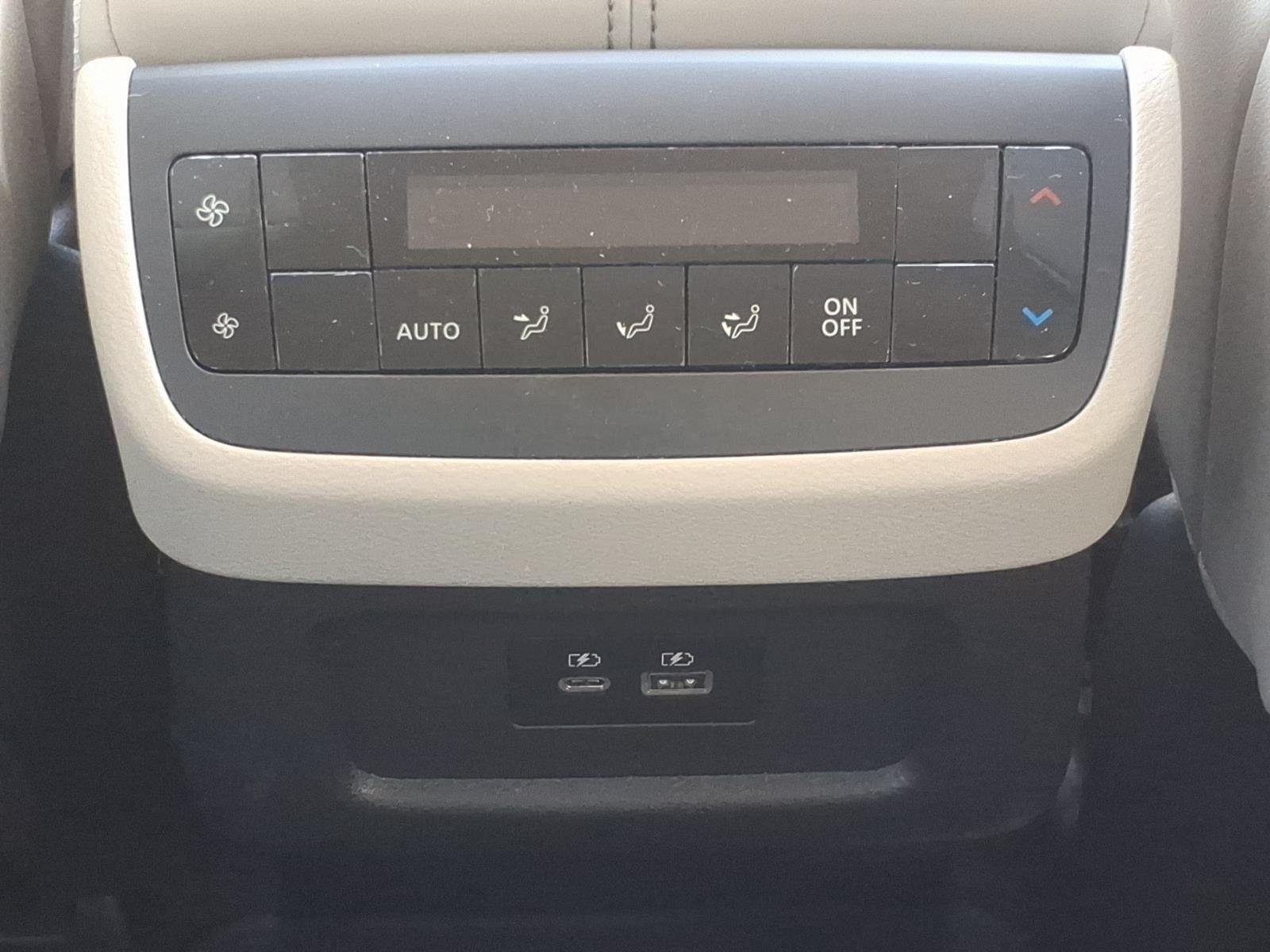 Used 2022 Deep Ocean Blue Pearl Nissan SL image 24