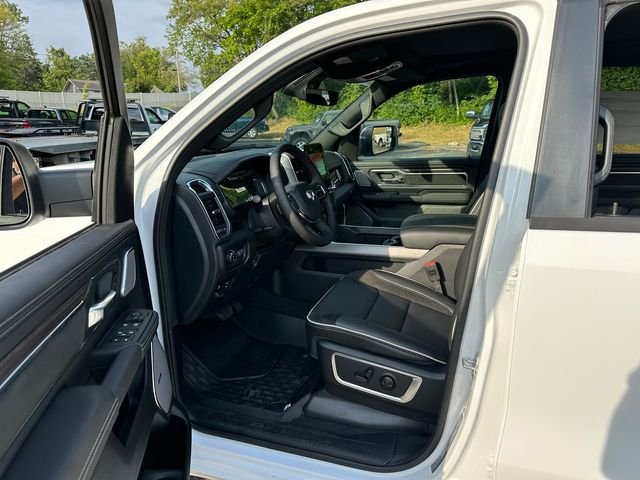2026 RAM 1500 Laramie - Photo 32
