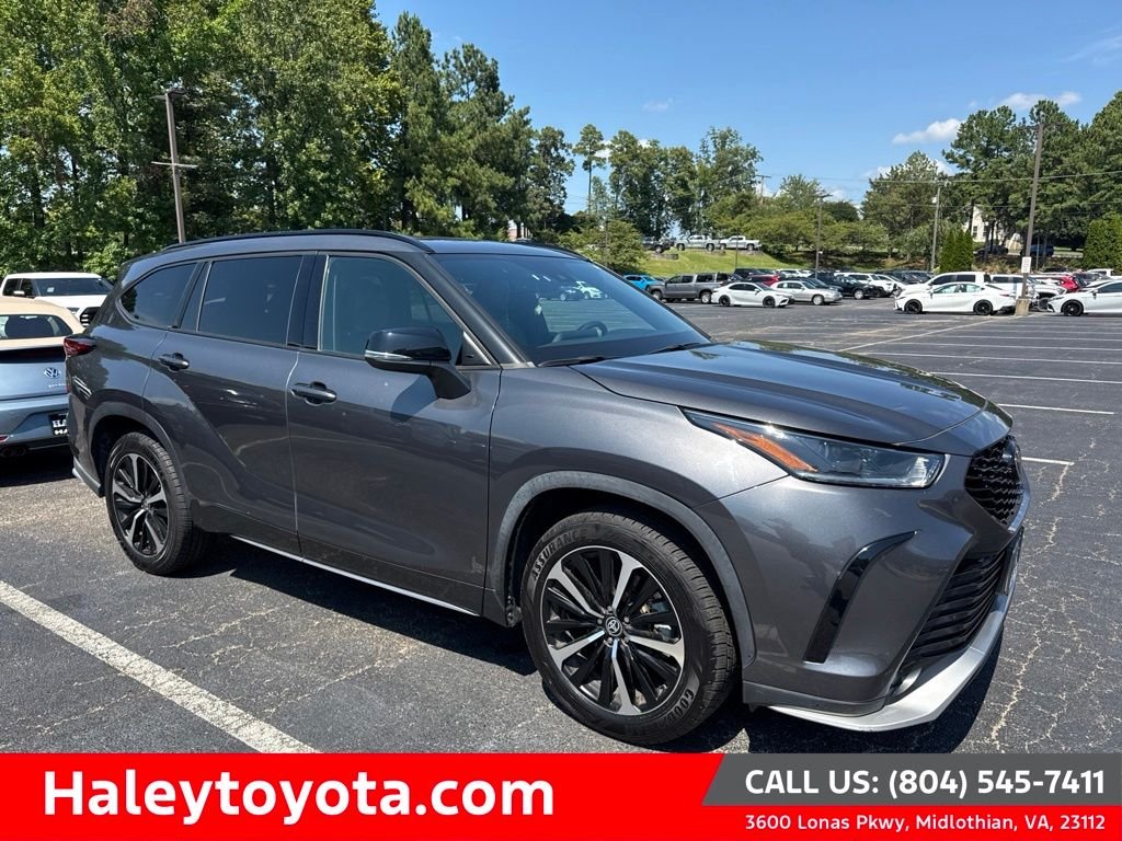 Used 2022 Gray Toyota XSE image 1