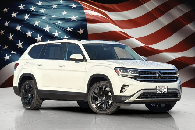 2022 Volkswagen Atlas 2.0T SE w/Technology