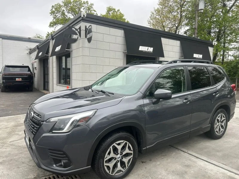 Used 2022 Gray Subaru Premium Sport Utility 4D image 3