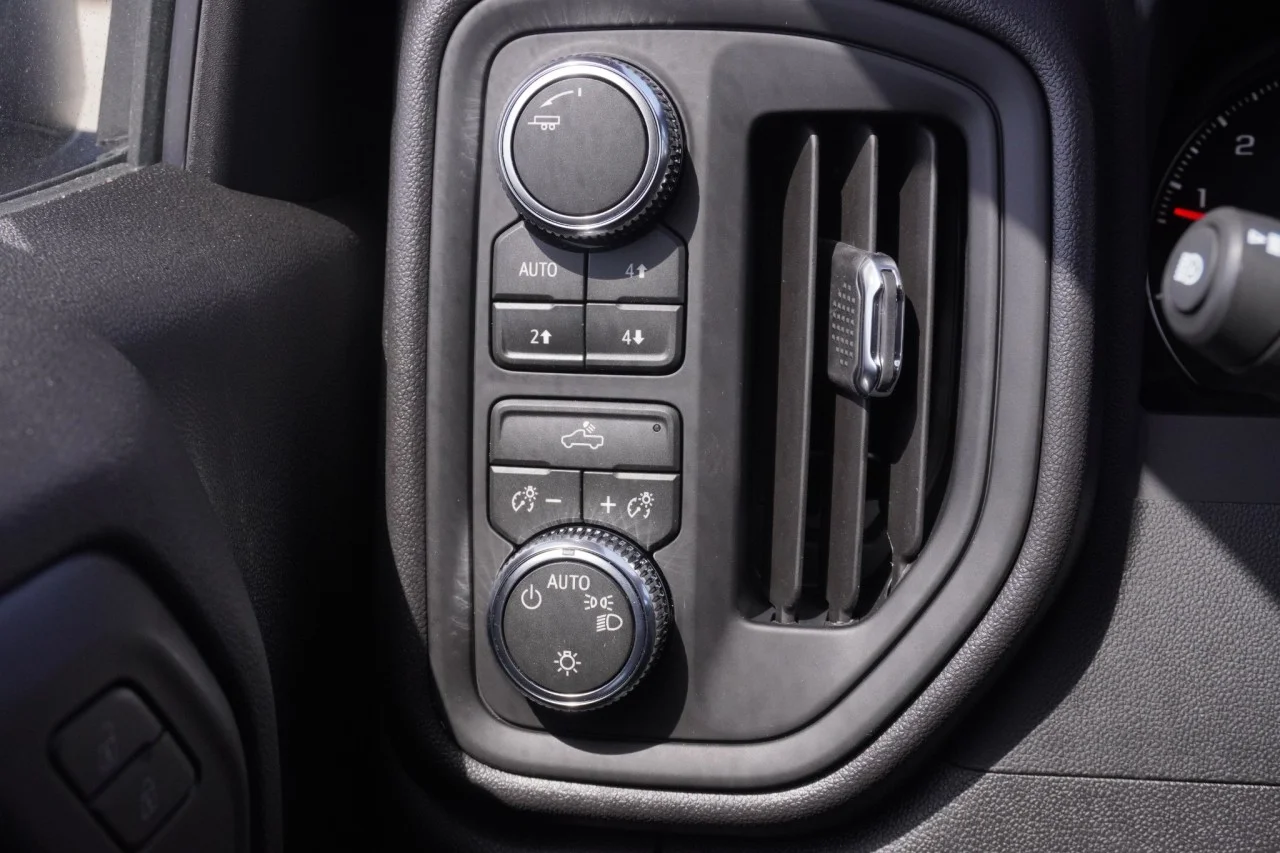 2026 GMC Sierra 1500 Pro - Photo 29
