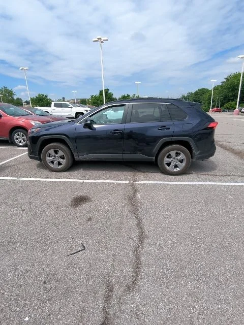Used 2024  Toyota XLE image 6