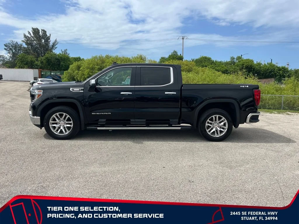 Used 2020 ONYX BLACK GMC SLT image 8