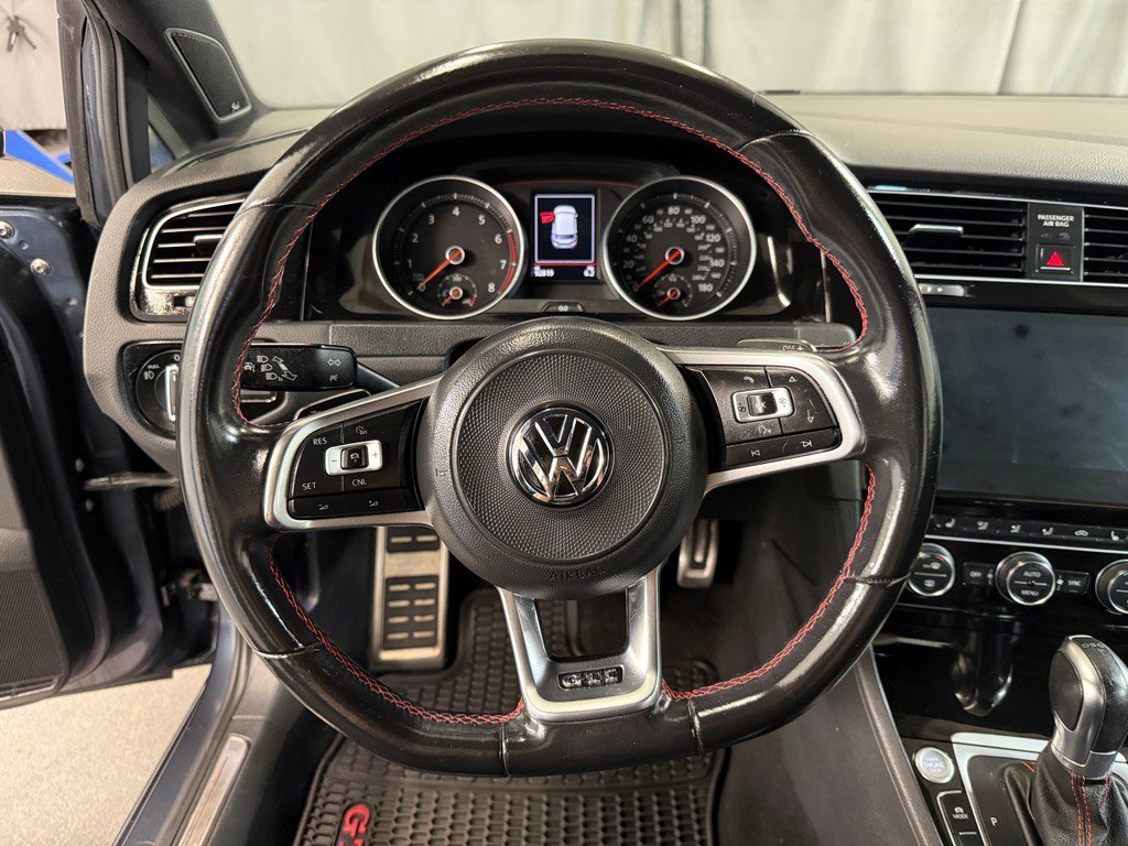 Used 2018 Dark Iron Blue Metallic Volkswagen Autobahn image 5