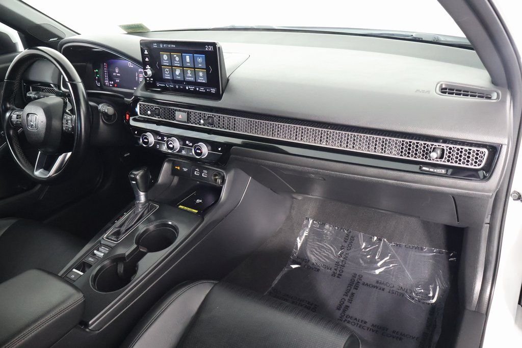 2022 Honda Civic Hatchback Sport Touring - Photo 9