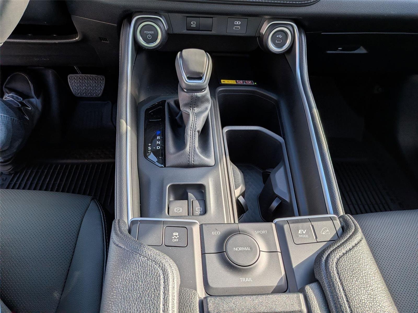 Used 2026 Wind Chill Pearl Toyota Hybrid Nightshade Edition image 23