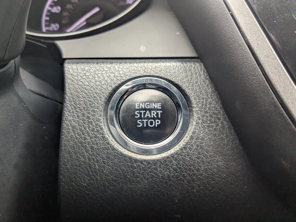 Used 2023  Toyota SE image 19