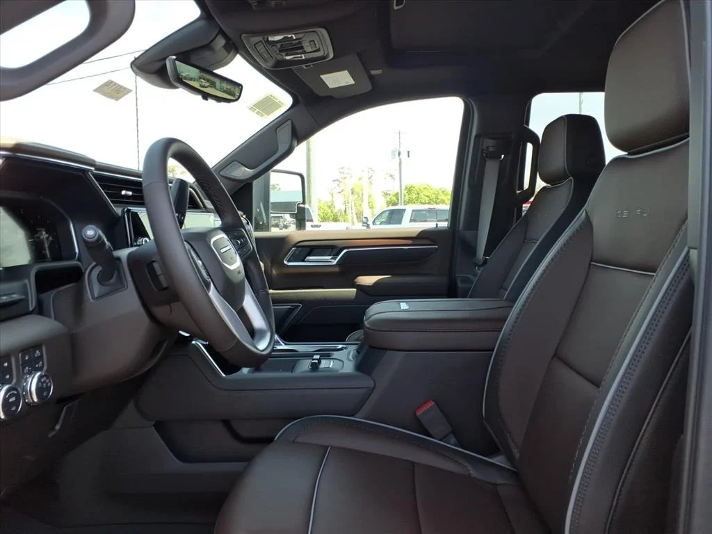 2026 GMC Sierra 2500HD Denali - Photo 6