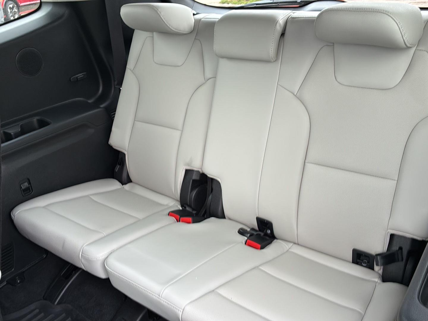 Used 2024 Dark Moss Kia SX image 18