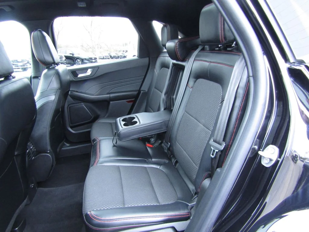 2023 Ford Escape ST-Line Elite - Photo 21